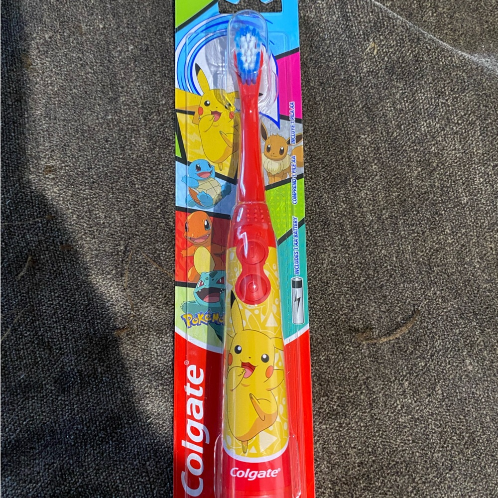 Colgate Pokémon Electric Toothbrush - Red